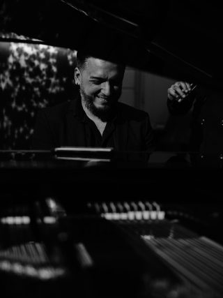 Joci Horváth – piano, keyboard, producer